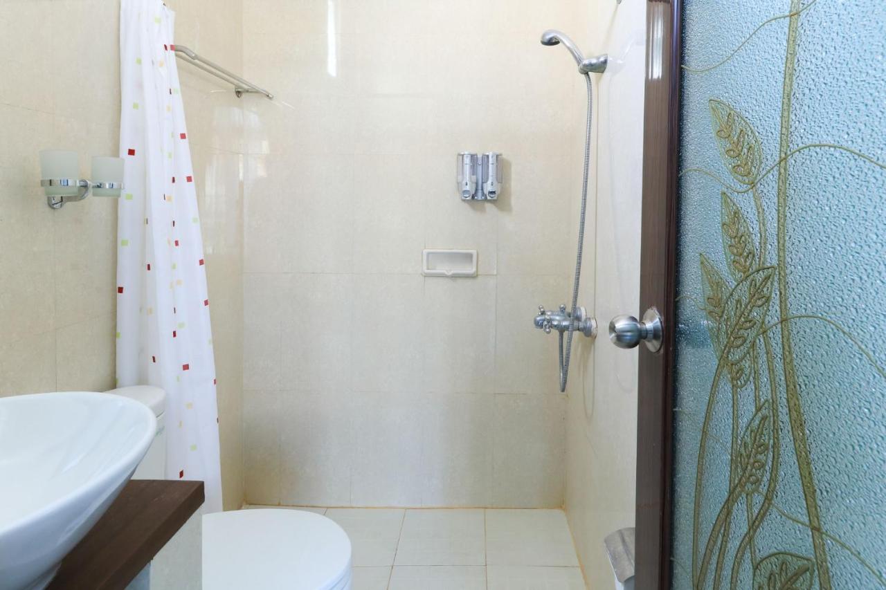 Ge Jacmart Homestay Makassar Kültér fotó