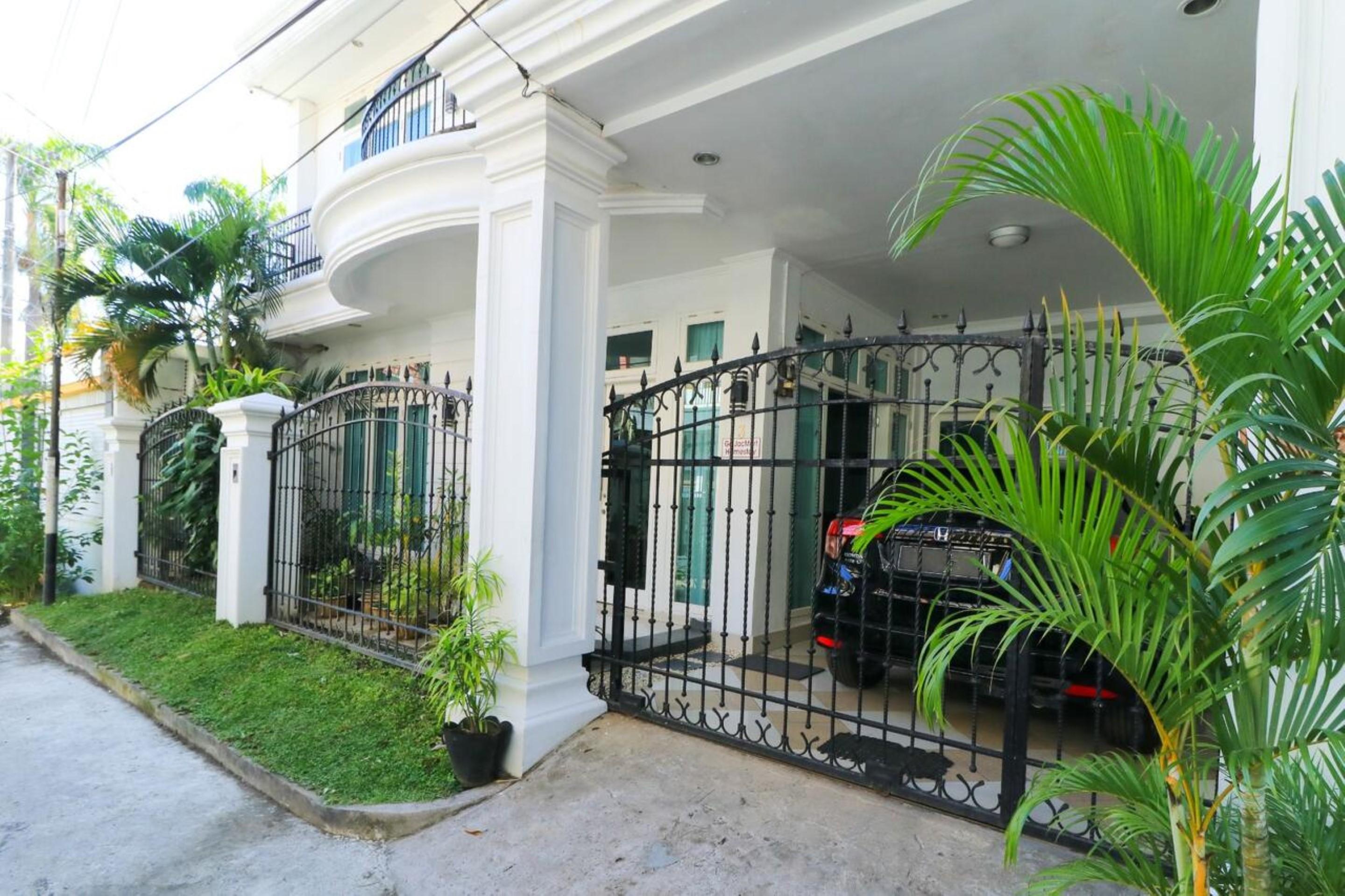 Ge Jacmart Homestay Makassar Kültér fotó